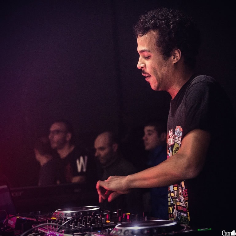 dj wad beim auflegen